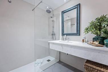 Sweet Inn - Villa Olimpica Mediterranean