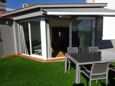 Fisa Rentals Shopping