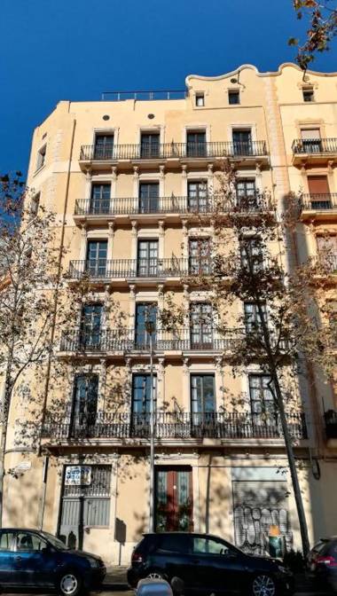 Aspasios Poble Nou Apartments