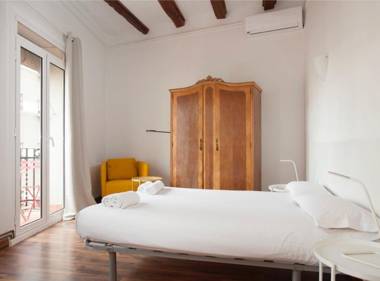 Flat Poble Sec Magalhaes/Apartment