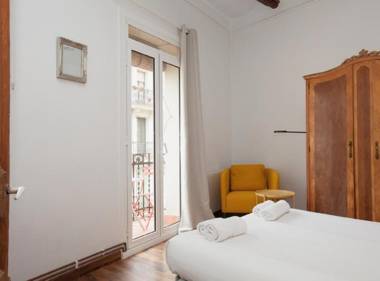 Flat Poble Sec Magalhaes/Apartment