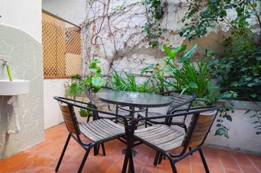 Barcelona4Seasons - Poble Sec