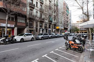 Sweet Inn - Ausias Marc