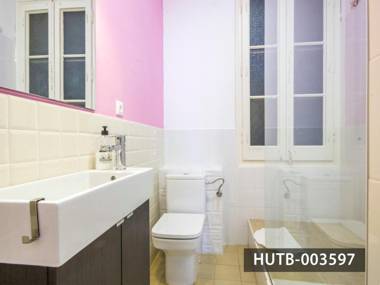 Big Apartment Barcelona Gran via