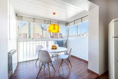 FridaysFlats Destination Downtown - Ultra Central