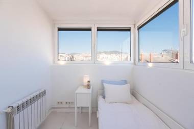 Exclusive Sagrada familia penthouse with sea views