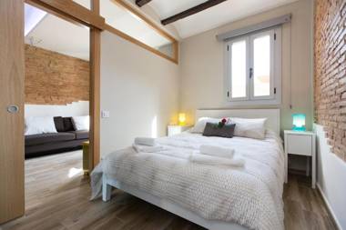 Stay Barcelona Gracia II Apartments