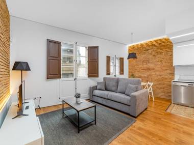 Lodging Apartments Amazing apartment by Ramblas with inner terrace