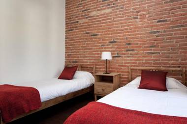 Family apartment near Sagrada Familia