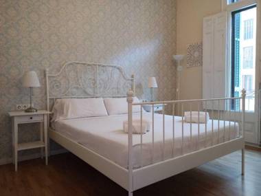 Lumine Luxury Suites by gaiarooms