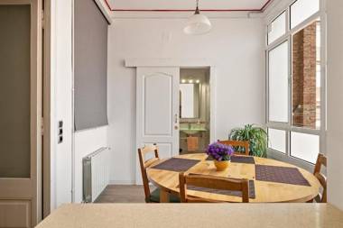 Stay U-nique Apartments Hospital Clinic