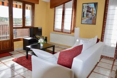 Apartamentos Montejurra
