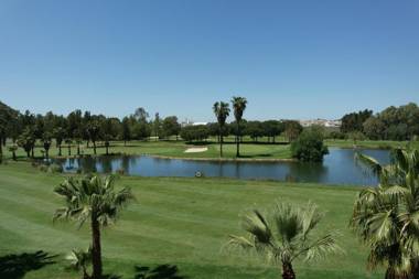 La Quinta II by HOMA