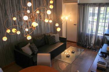 (KEO001) Modern Apartment with Roof Terrace