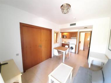 Jardines de Isla Canela planta baja.