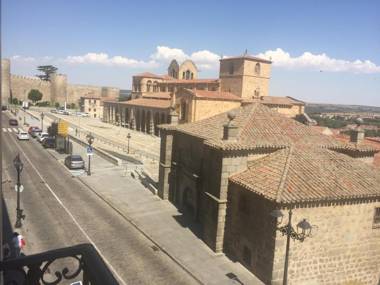 San Vicente Apartments