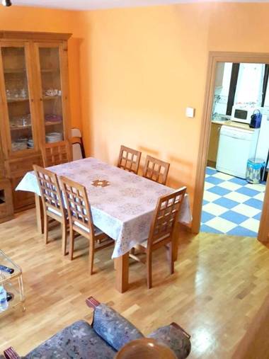 3 bedrooms appartement with furnished terrace and wifi at Astorga