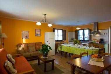 Apartamentos La Quintana de Romillo