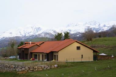 Apartamentos La Senda