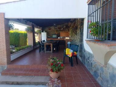 3 bedrooms house with private pool enclosed garden and wifi at Arriate