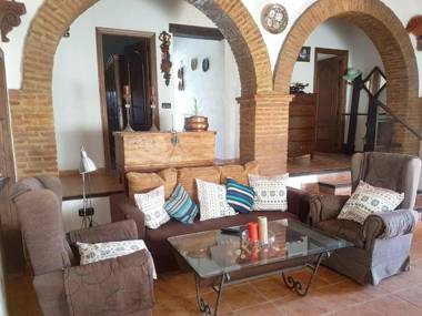 3 bedrooms house with private pool enclosed garden and wifi at Arriate