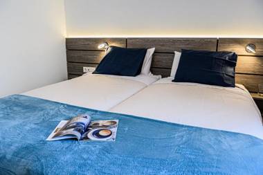 Lantia Rooftop House