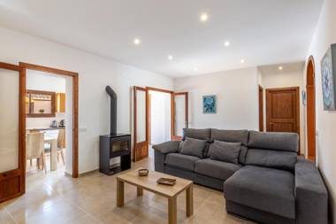 Cas Padrins de ses Tanques