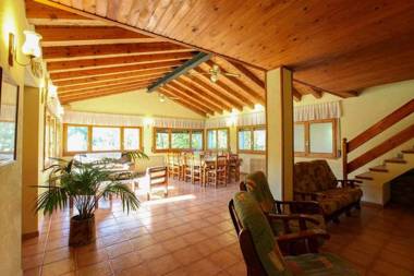 El Jardí Casa rural ideal para familias y grupos