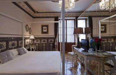 Posada Real Los Cinco Linajes