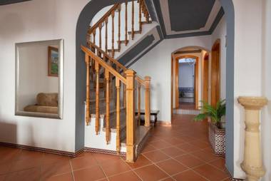 5 bedrooms house with terrace and wifi at Ardales