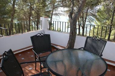 Rural Apartments overlooking the Lake.