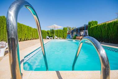 Cubo's La Casa del Abuelo