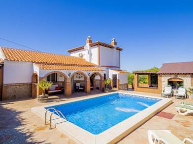 Cubo's Villa Torres Ardales