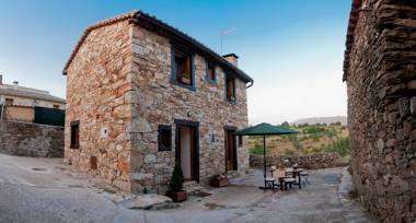 AL VIENTO Alojamiento & Turismo Rural Horcajuelo