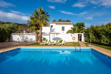 Cortijo Fuente de Alonso Gomez