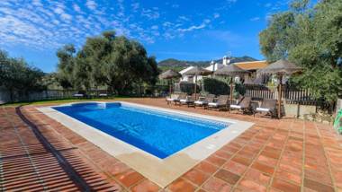 Finca del Rio Antequera - La Higuera by Ruralidays