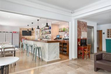 Apartamentos Villa Real