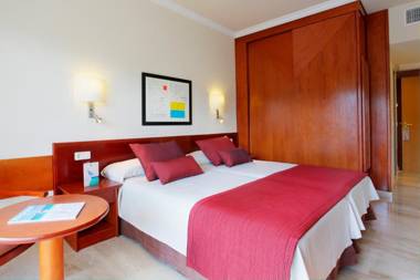 Grupotel Playa Camp de Mar - Adults Only