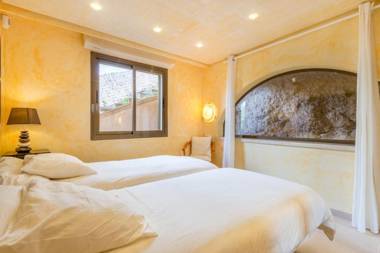 With Panoramic Views On The Sea - Villa Cala Llamp