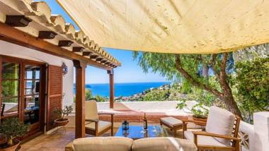 Villa La Saliega Almunecar by Ruralidays