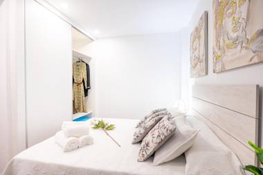 Expoholidays-Apartamentos Almería Centro - Parking Gratis