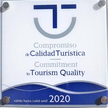 Apartamentos Turísticos Clavero