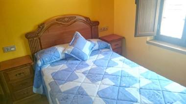 3 bedrooms house with city view and enclosed garden at Trescares