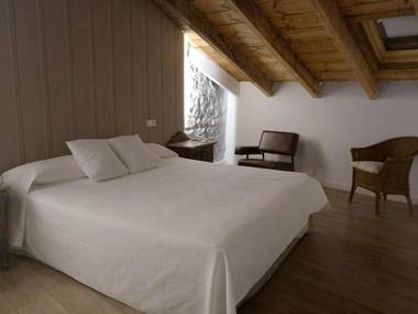 Les Monges Palace Boutique