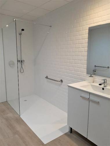 The Lucky Flats - Artilleros