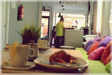 Chameleon Youth Hostel Alicante