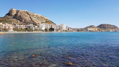 Atico Cesar Elguezabal