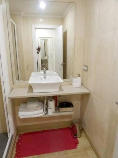 Studio with furnished balcony and wifi at Alicante Alacant