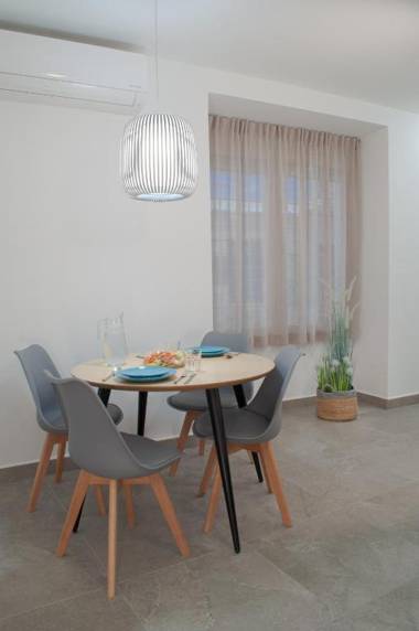 ABAL Apartments - Barrio