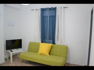 Exceptional Fully Refurbished with Stunning Bathroom 1 bed Apartment